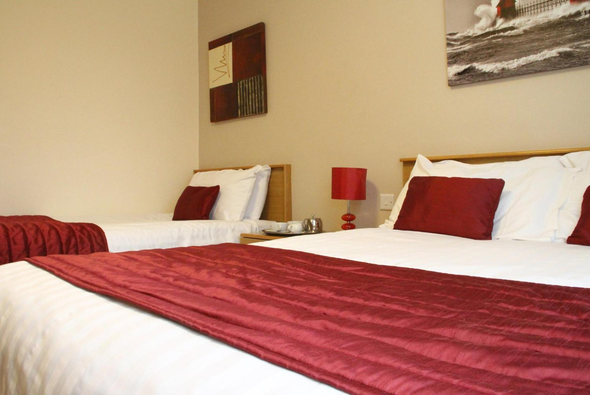 Exeter Court Hotel Exminster Room photo